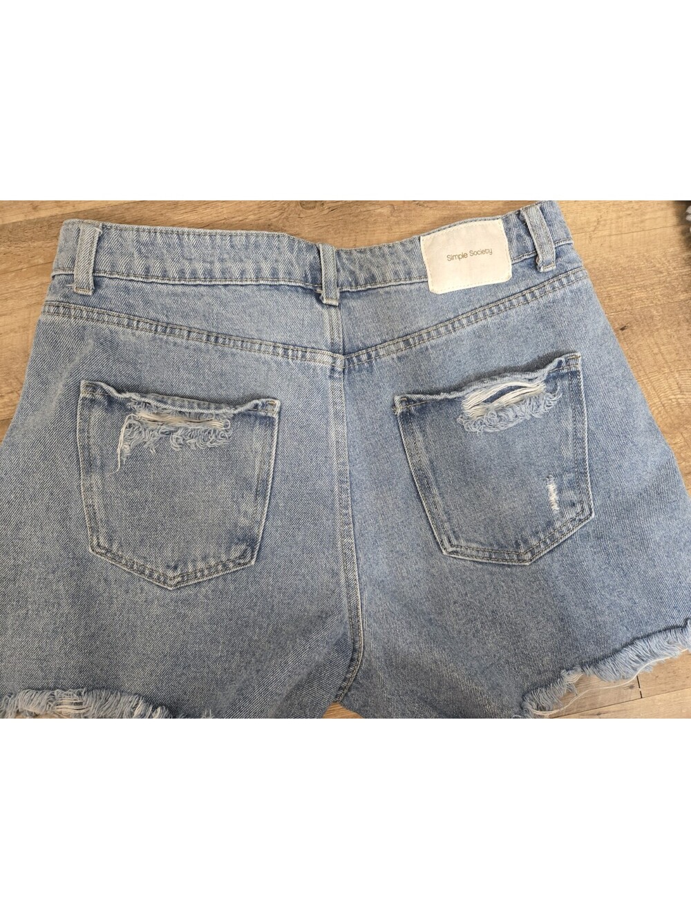 Simple Society Distressed High-Waisted Denim Jean Shorts - Size 9/29 - Picture 9 of 15